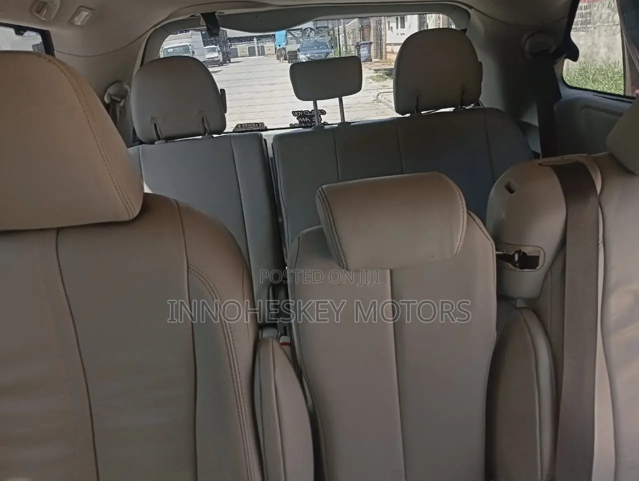 Toyota Sienna XLE 8-Passenger 4dr Minivan (3.5L 6cyl 6A) 2014 Red