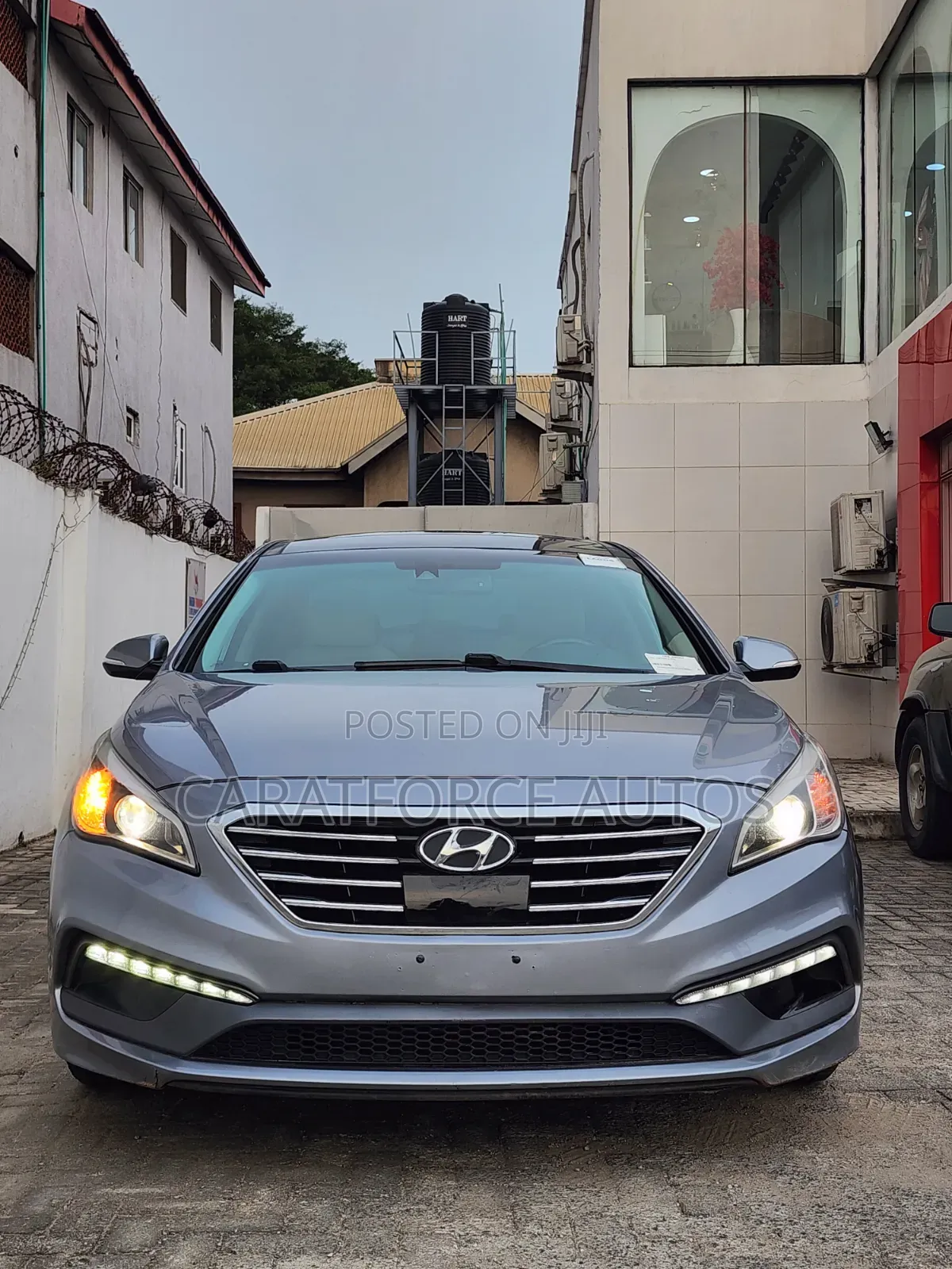 Hyundai Sonata Limited Sedan FWD (2.4L 4cyl 6A) 2016 Silver