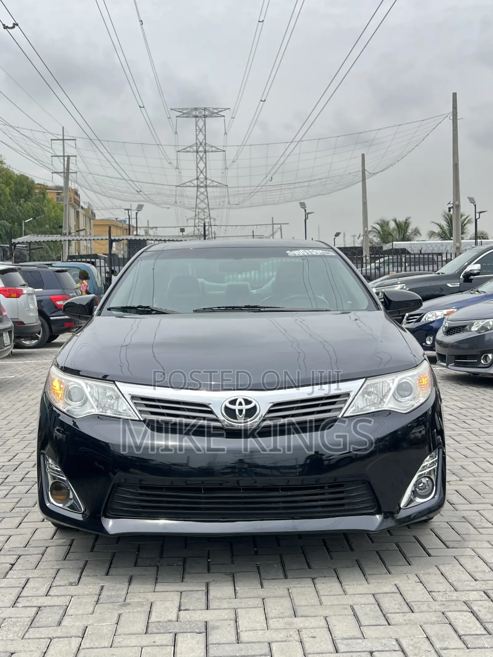 Toyota Camry LE 4dr Sedan (2.5L 4cyl 6A) 2013 Black