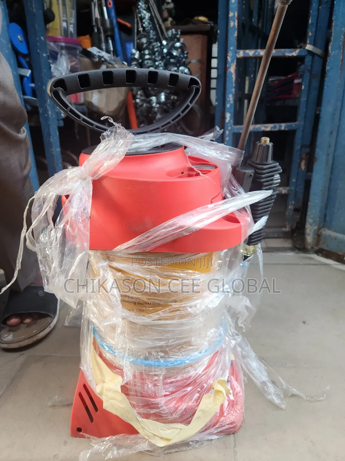 6L Mesto Pressure Sprayer With Regulator