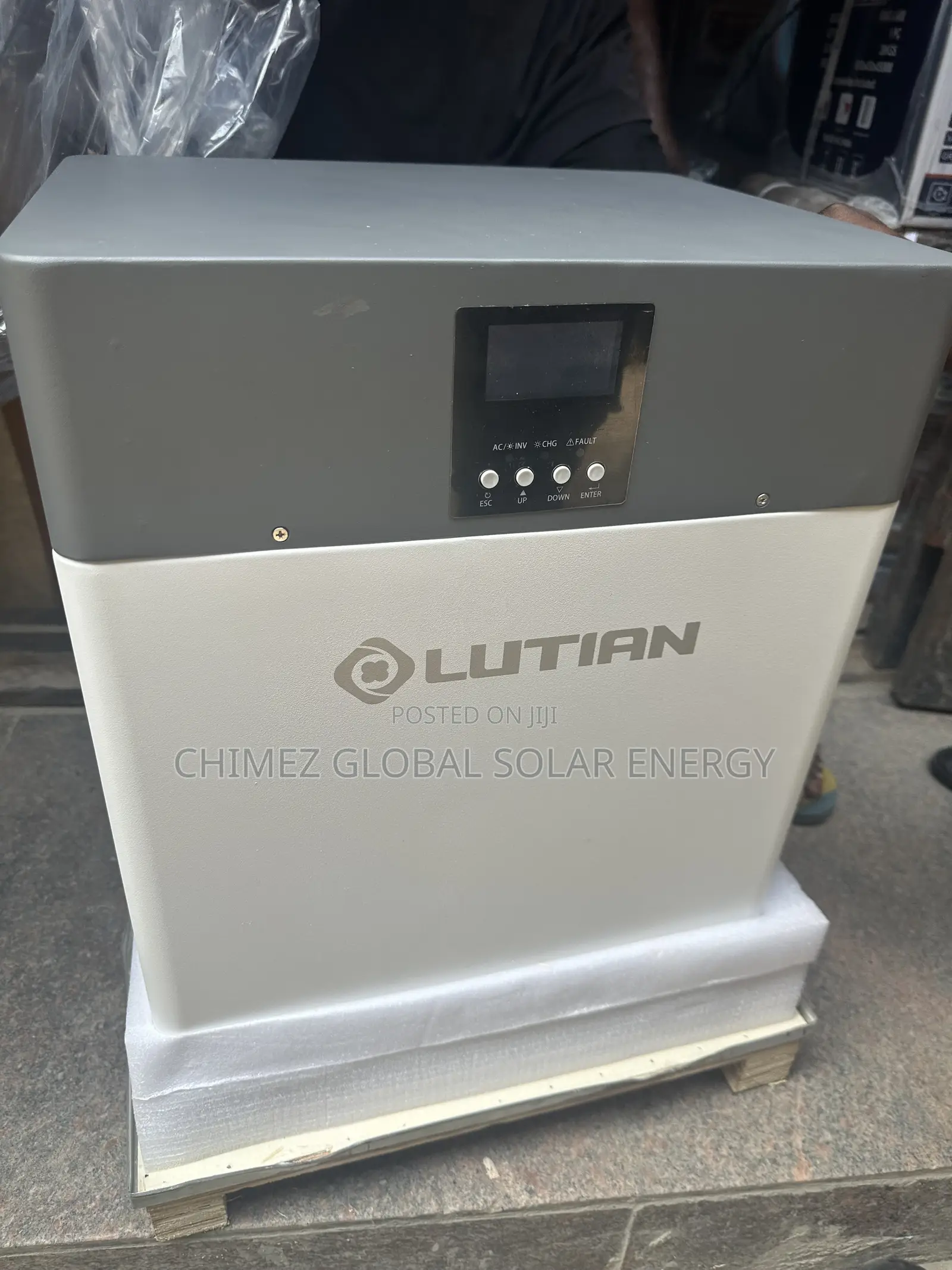 LUTIAN 4kwh Hybrid Inverter & 8kwh Lithium Battery Asolar Generator