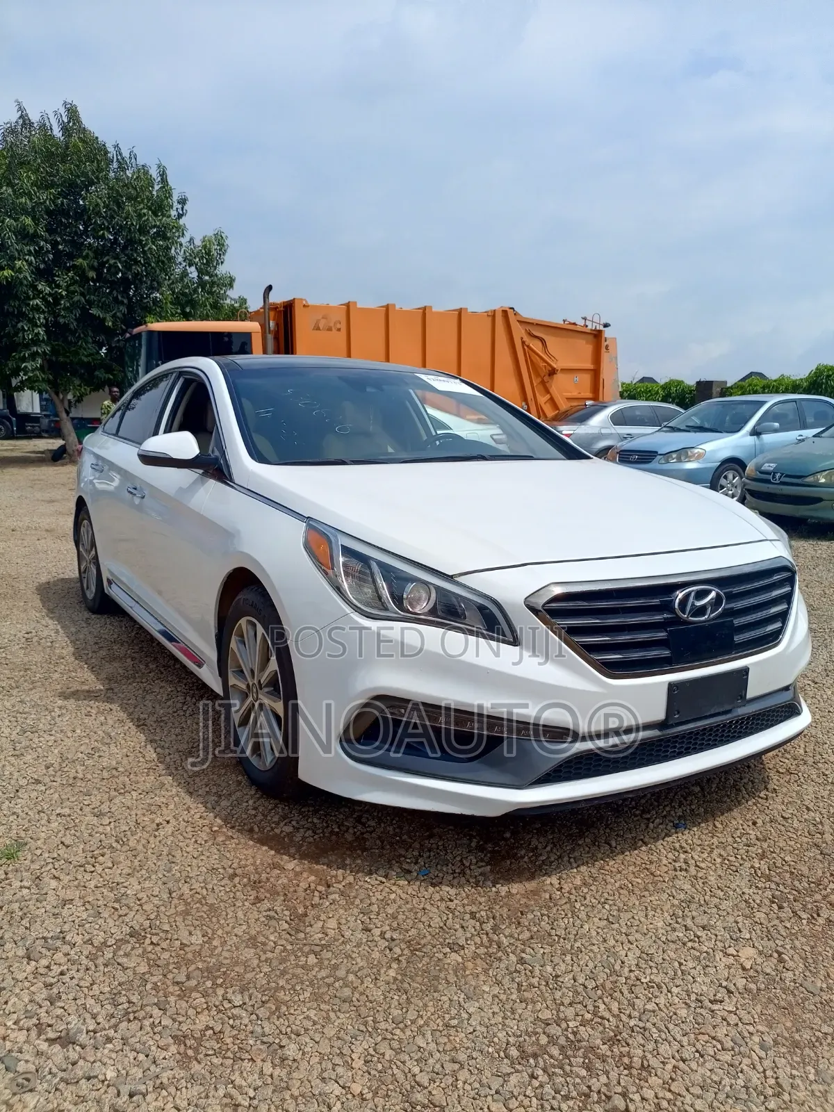 Hyundai Sonata Limited Sedan FWD (2.4L 4cyl 6A) 2016 White