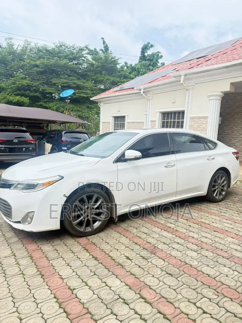 Toyota Avalon 2015 White