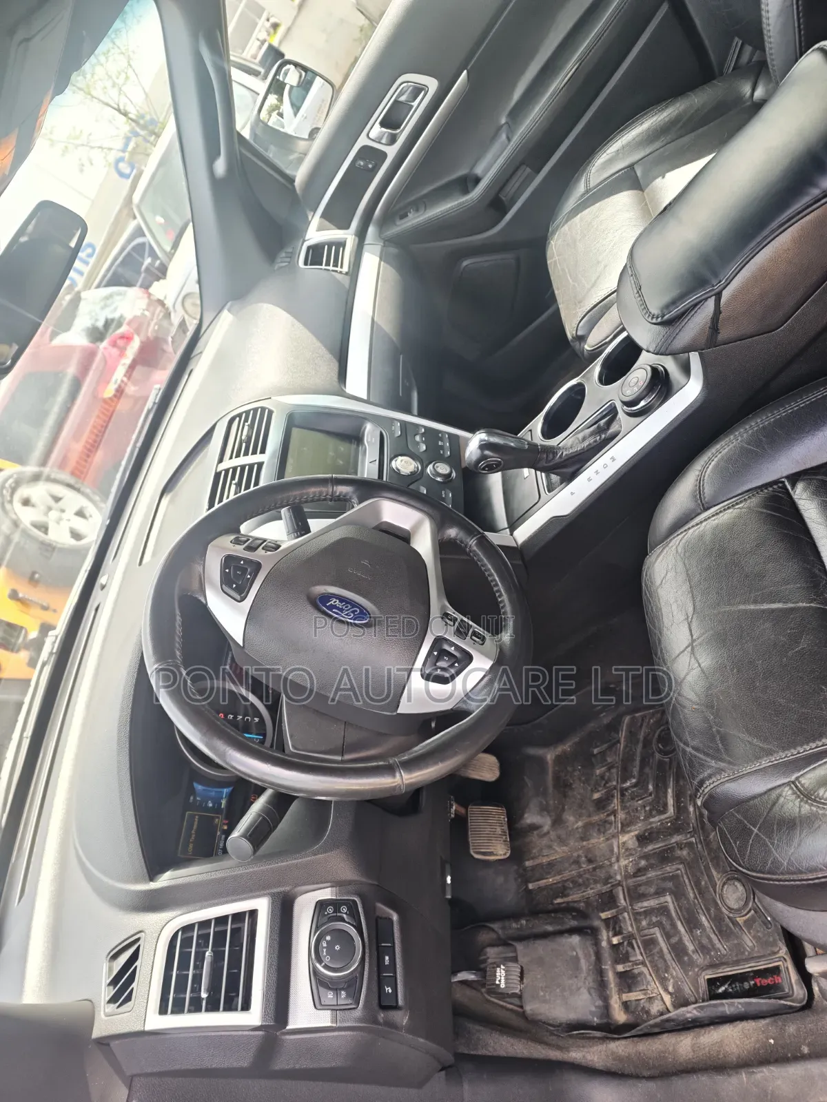 Ford Explorer 4dr SUV (3.5L 6cyl 6A) 2014 Silver