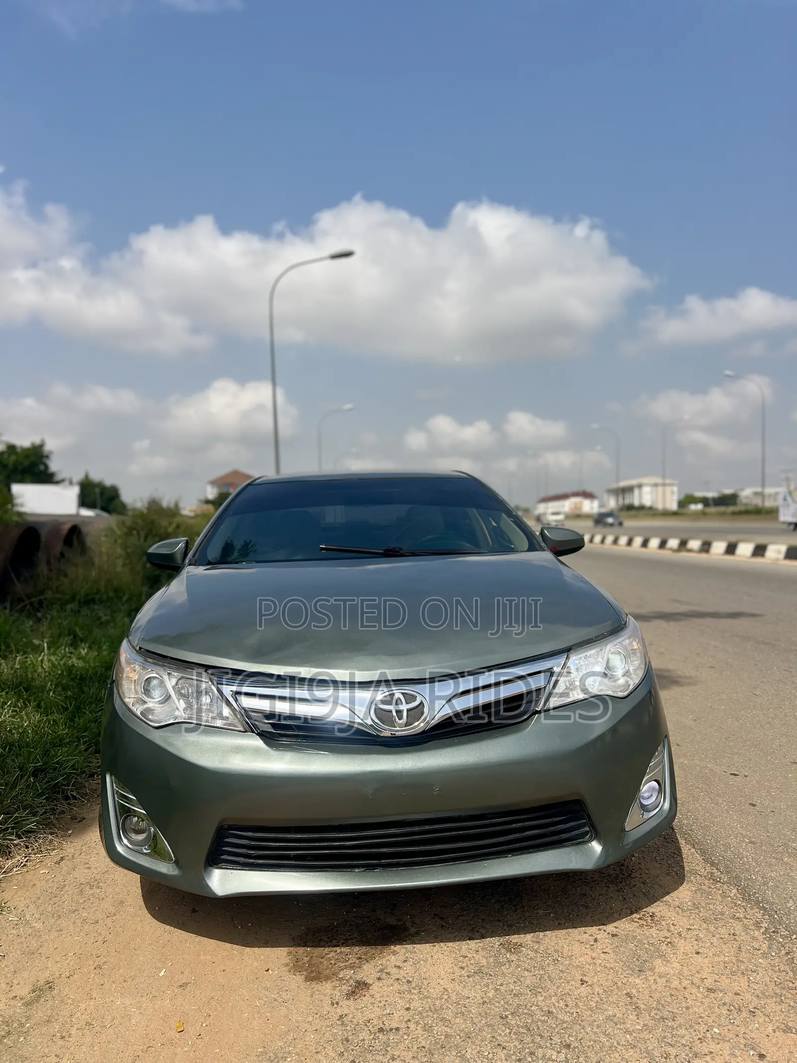 Toyota Camry 2013 Gray