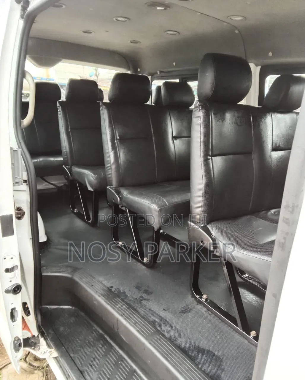 Toyota HiAce 2012 White