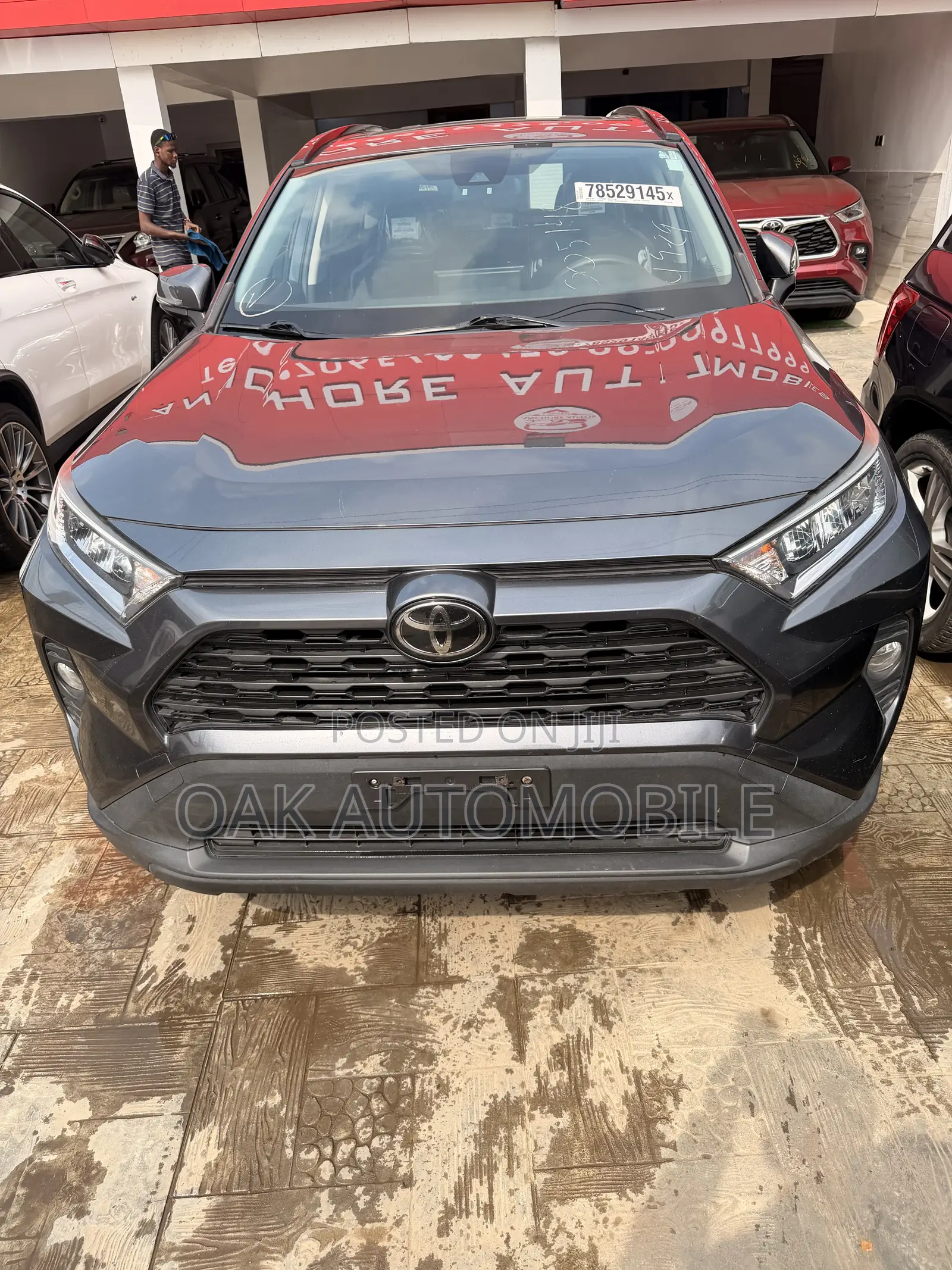 Toyota RAV4 XLE AWD 2019 Gray