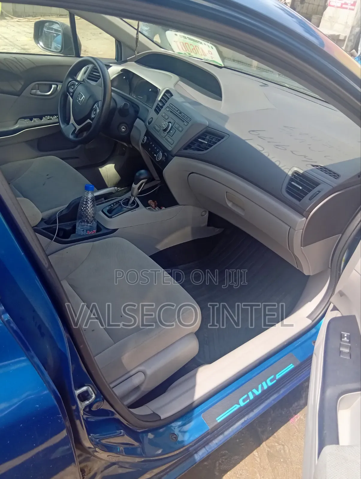 Honda Civic 1.8 5 Door Automatic 2012 Blue
