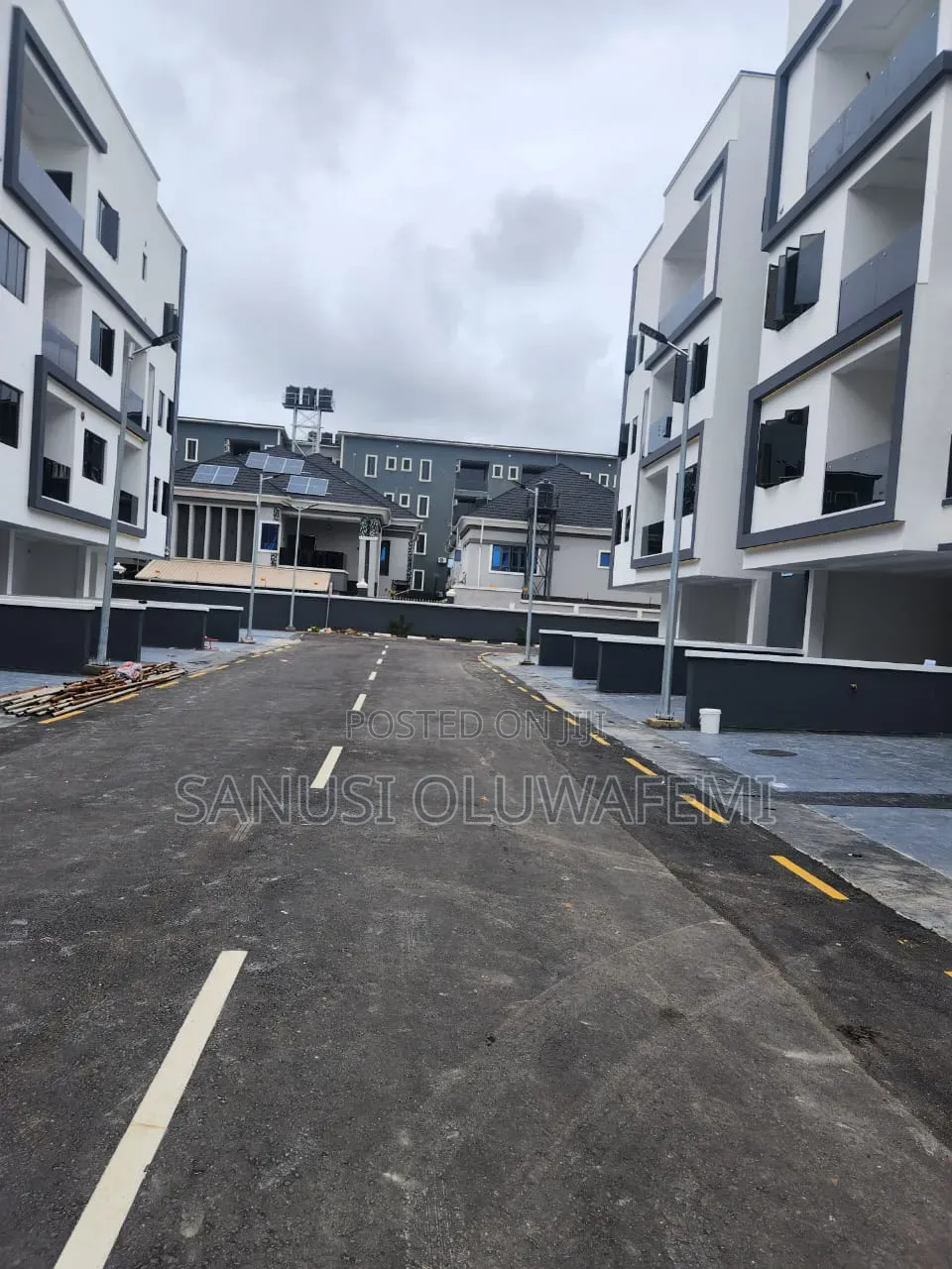 4bdrm Penthouse in Ikeja GRA for rent