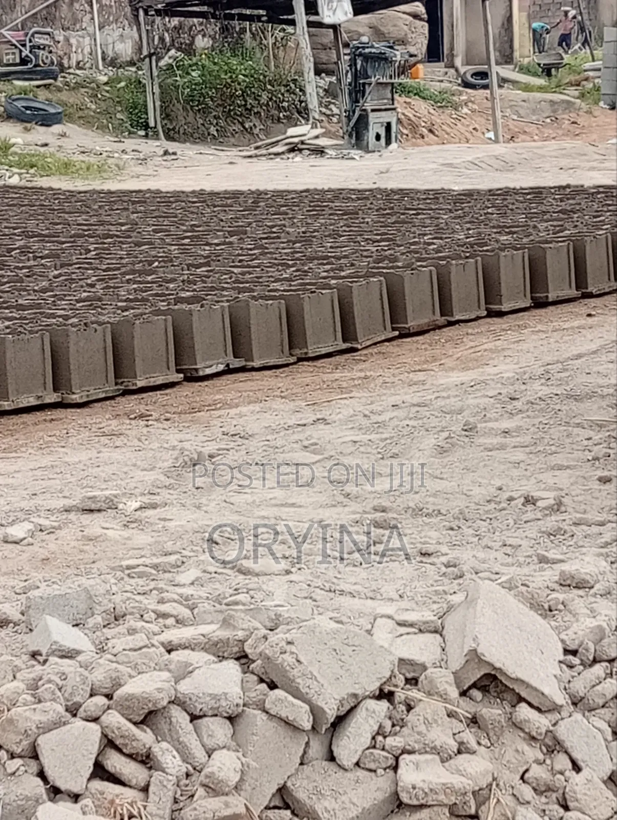 Cement Vibrated Blocks