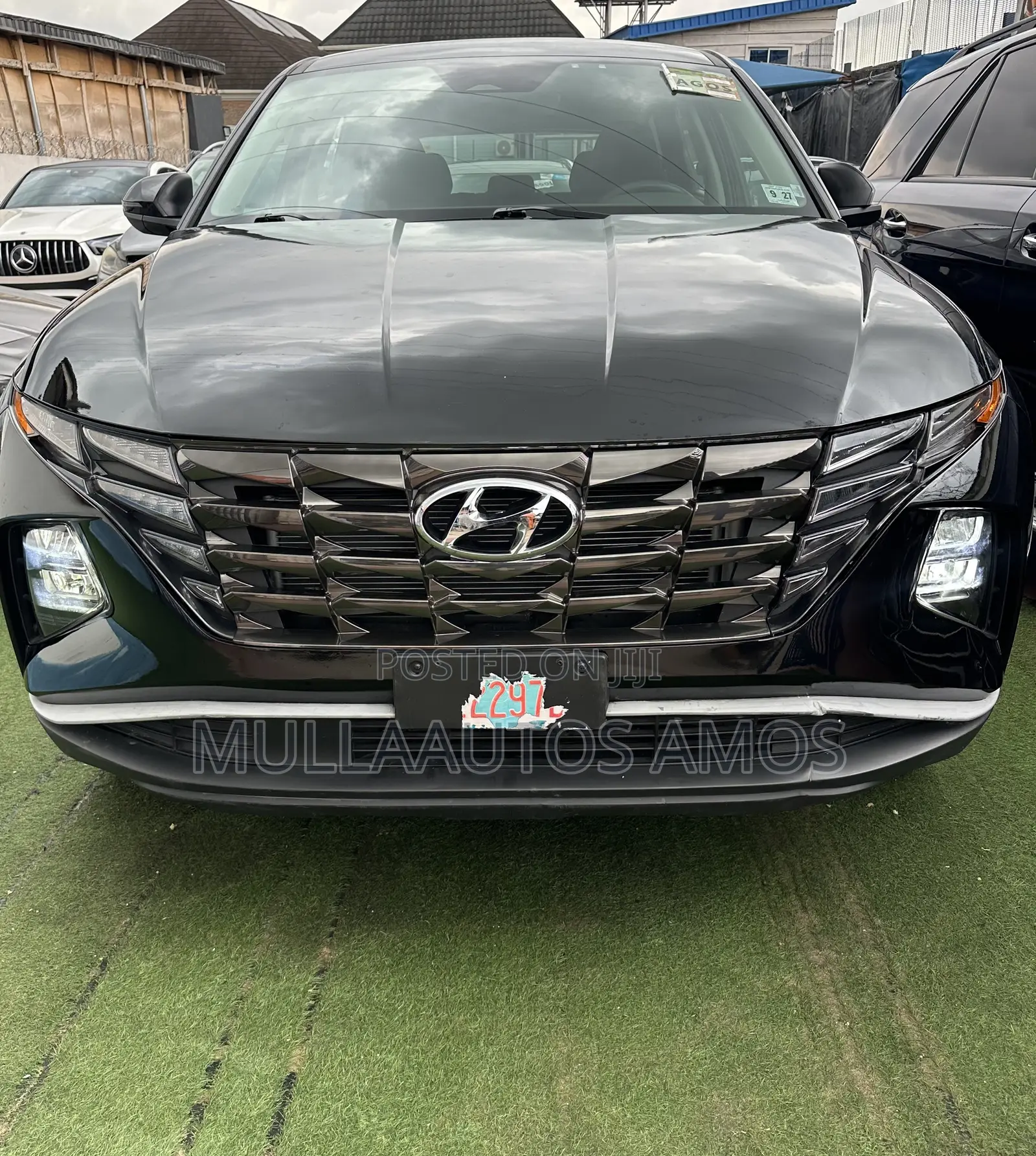 Hyundai Tucson SE 2022 Black