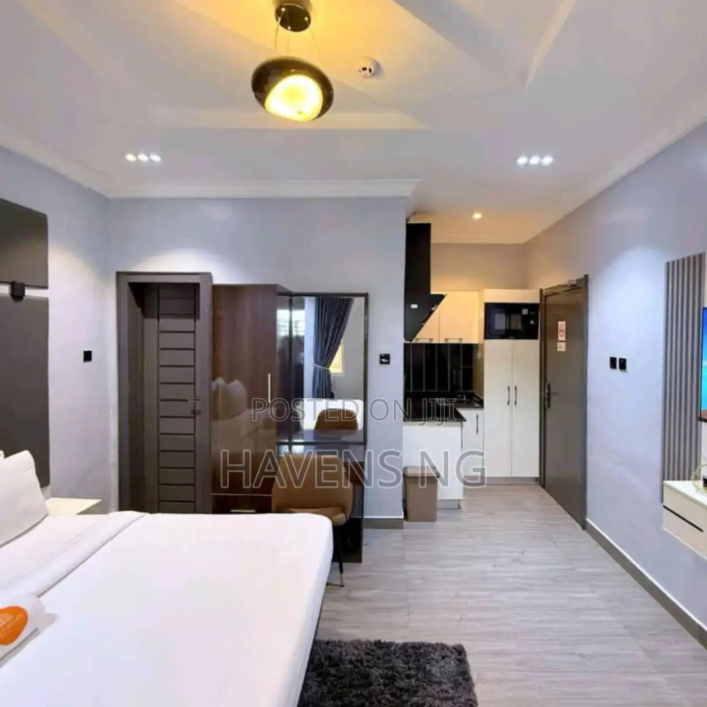 Cozy Studio Apartment With Swimming Pool