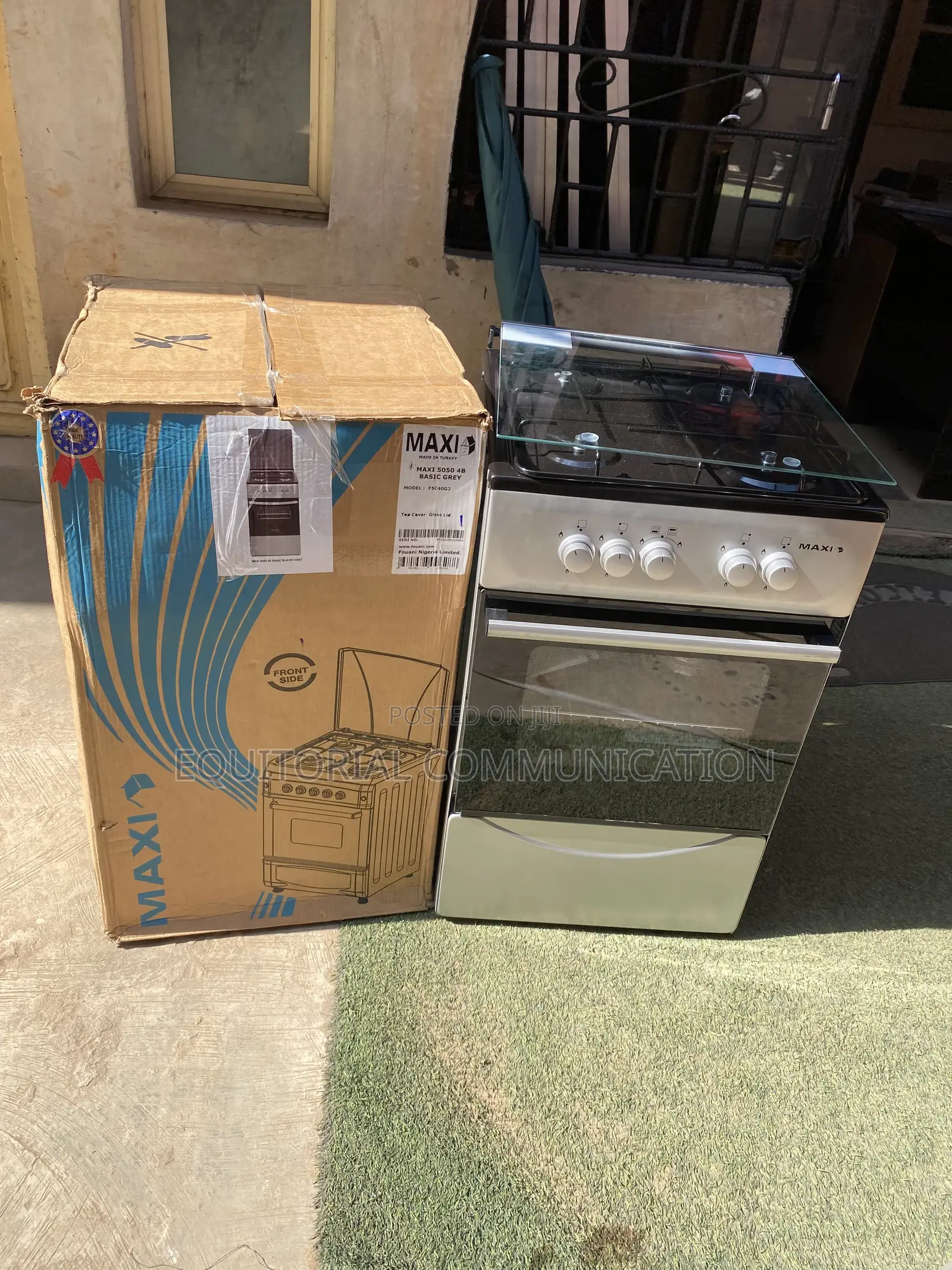 MAXI 50x50cm Four-Burner Gas Cooker for Baking and Cooking FSC40G2