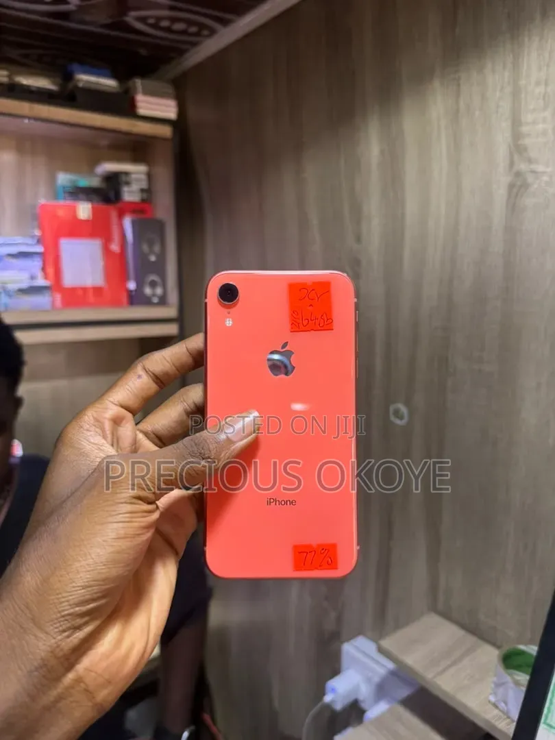 Apple iPhone XR 64 GB Orange