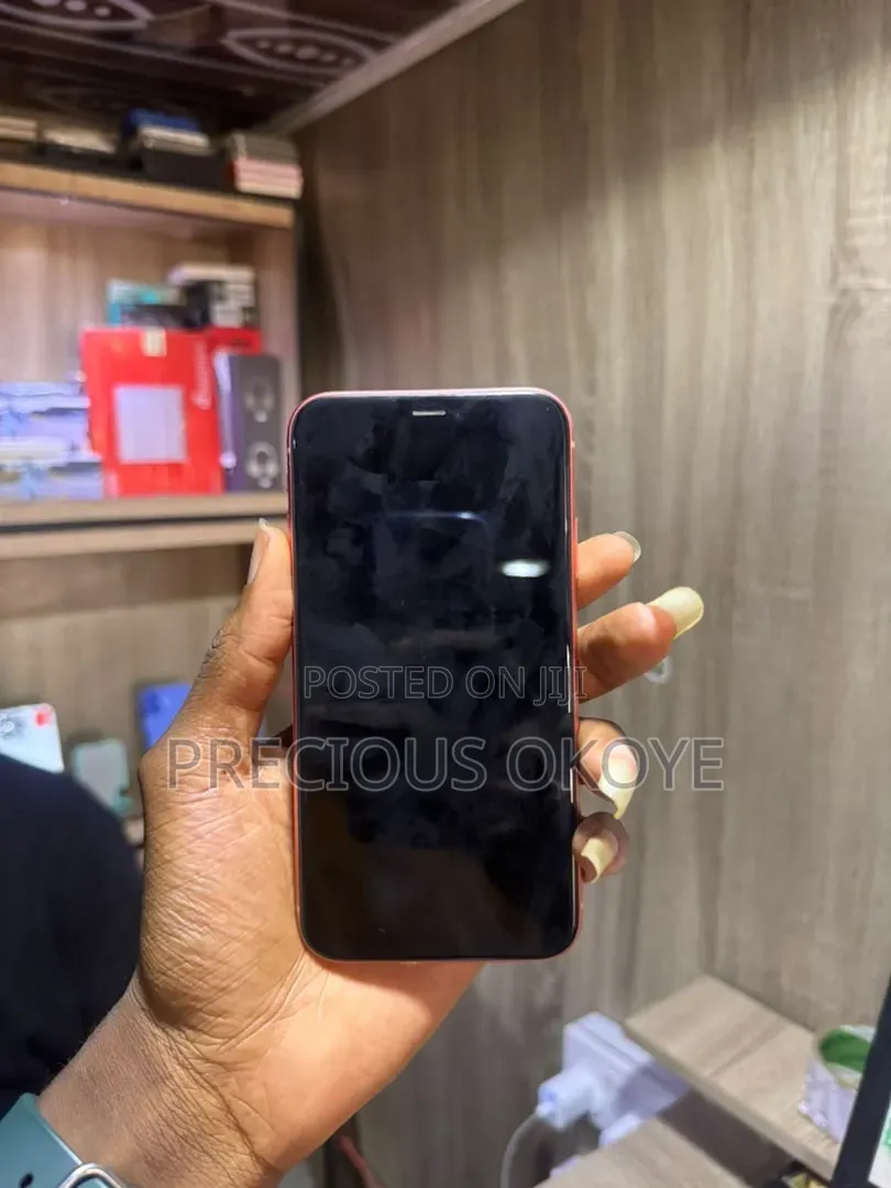 Apple iPhone XR 64 GB Orange