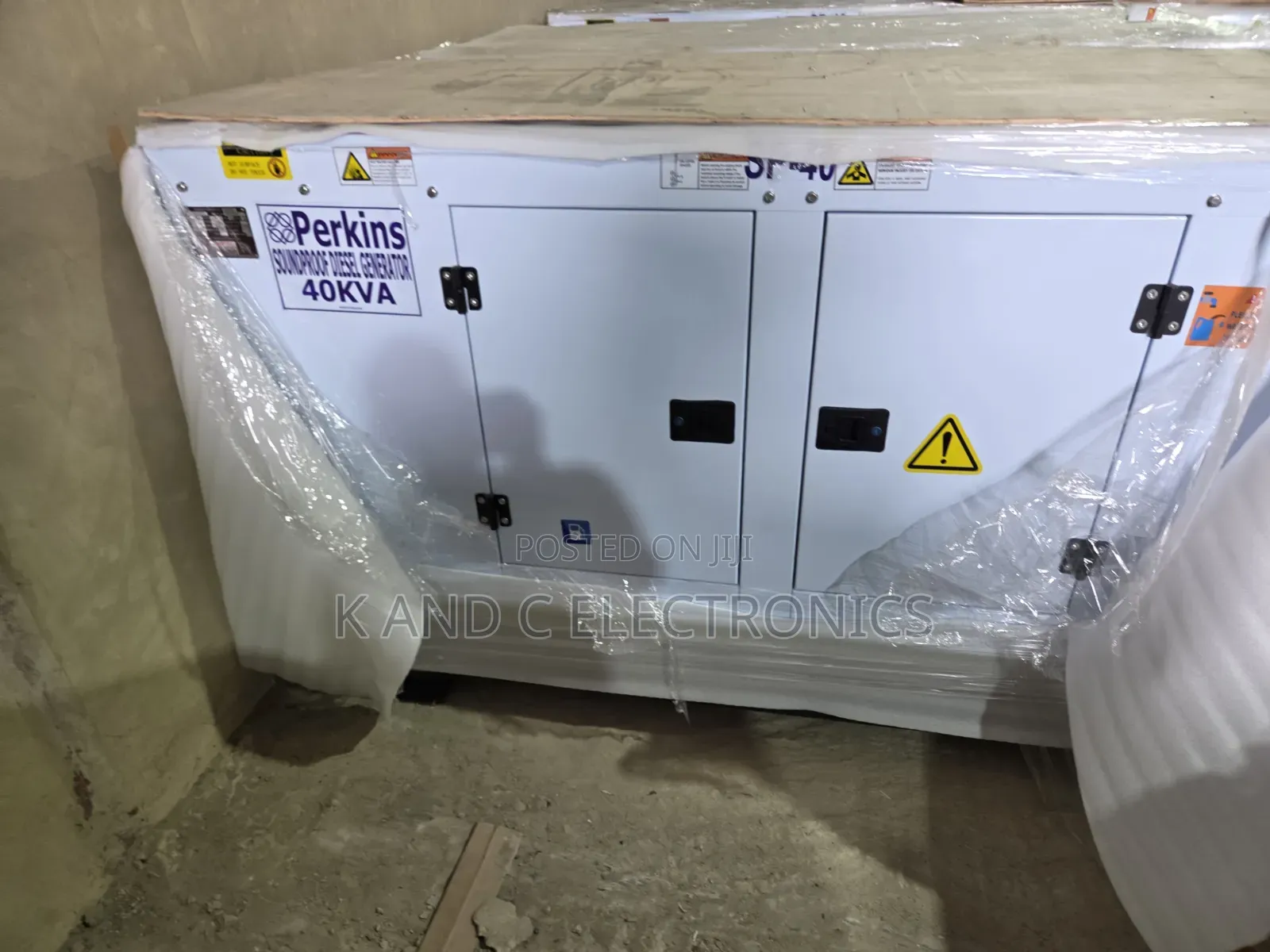 High Performance 40kVA Perkins Diesel Soundproof Generator