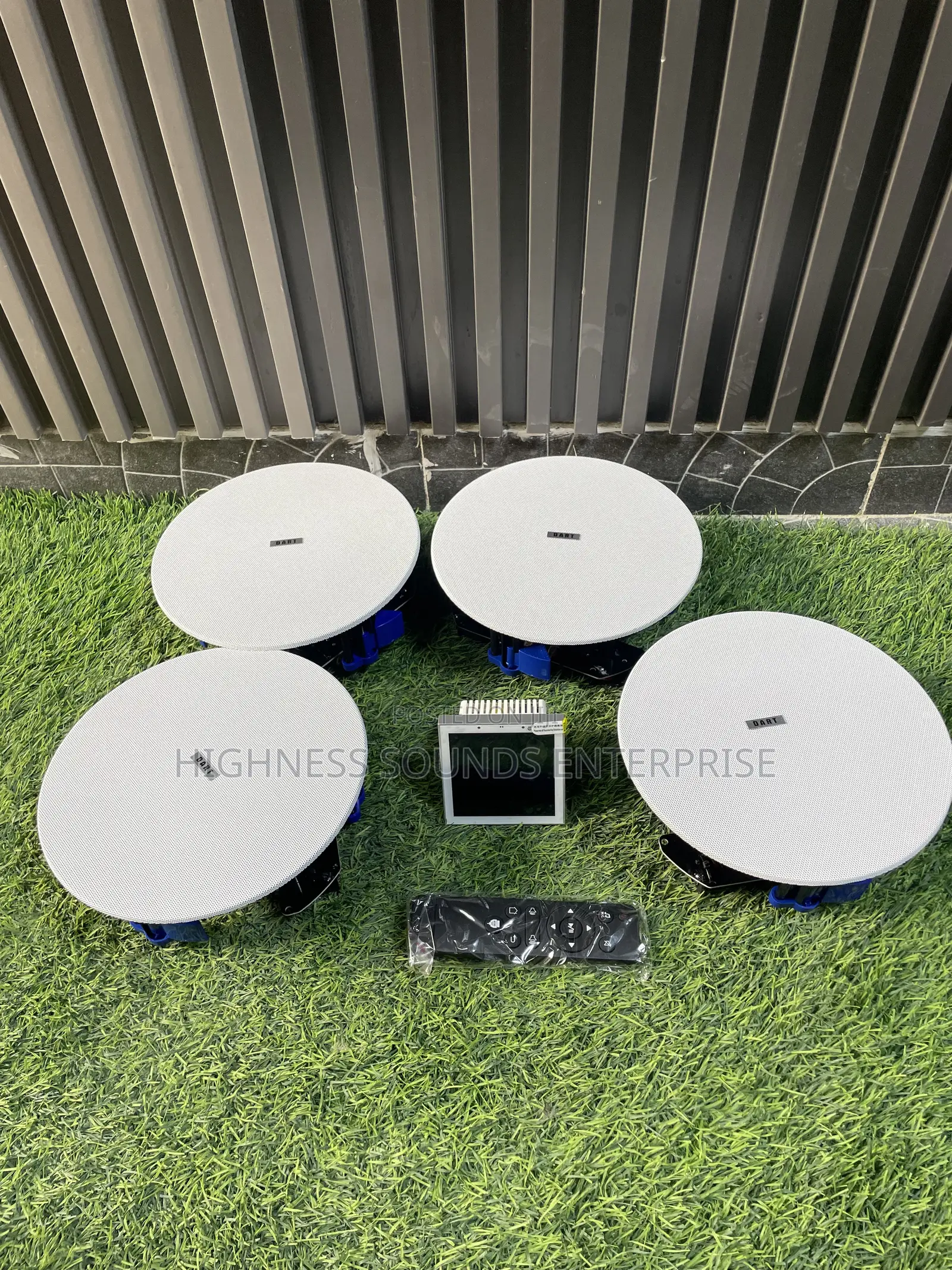4-Inch in-Wall Amplifier + 30W Ceiling Speaker 
