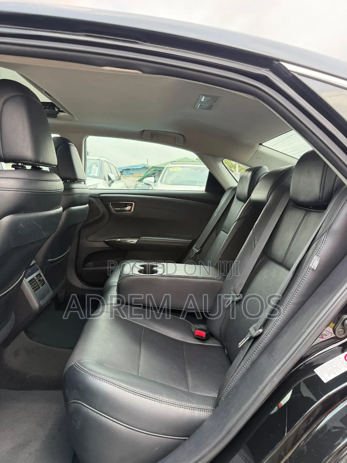 Toyota Avalon XLE Touring SE 4dr Sedan (3.5L 6cyl 6A) 2015 Black