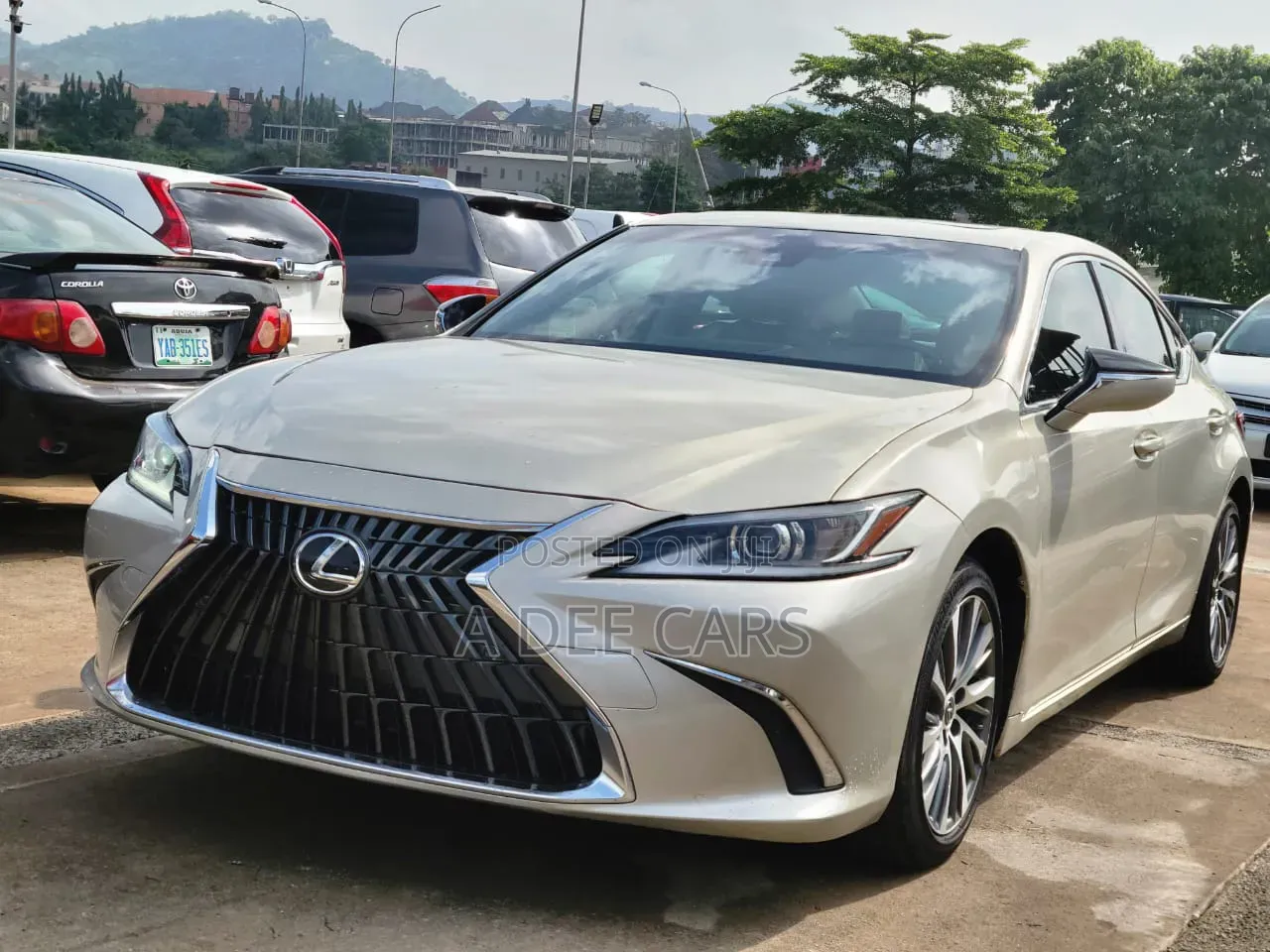Lexus ES 350 Ultra Luxury 2020 Gold