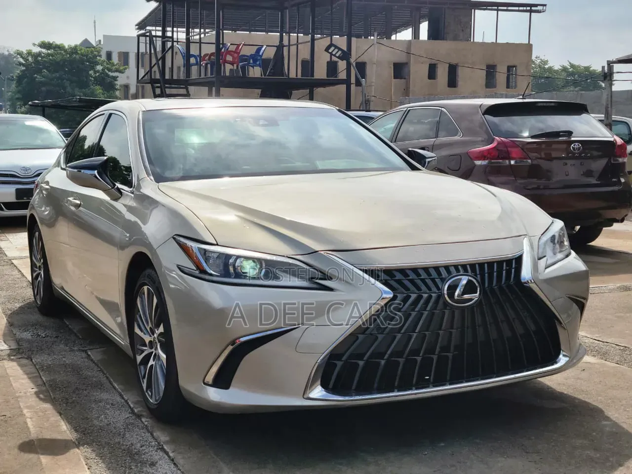 Lexus ES 350 Ultra Luxury 2020 Gold
