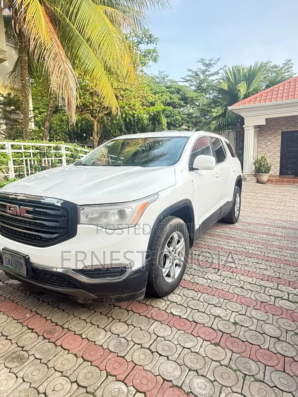 GMC Acadia 2013 White
