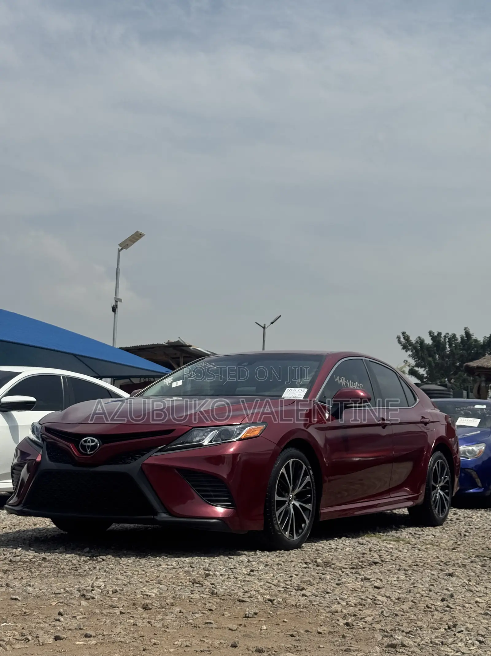 Toyota Camry SE FWD (2.5L 4cyl 8AM) 2018 Red