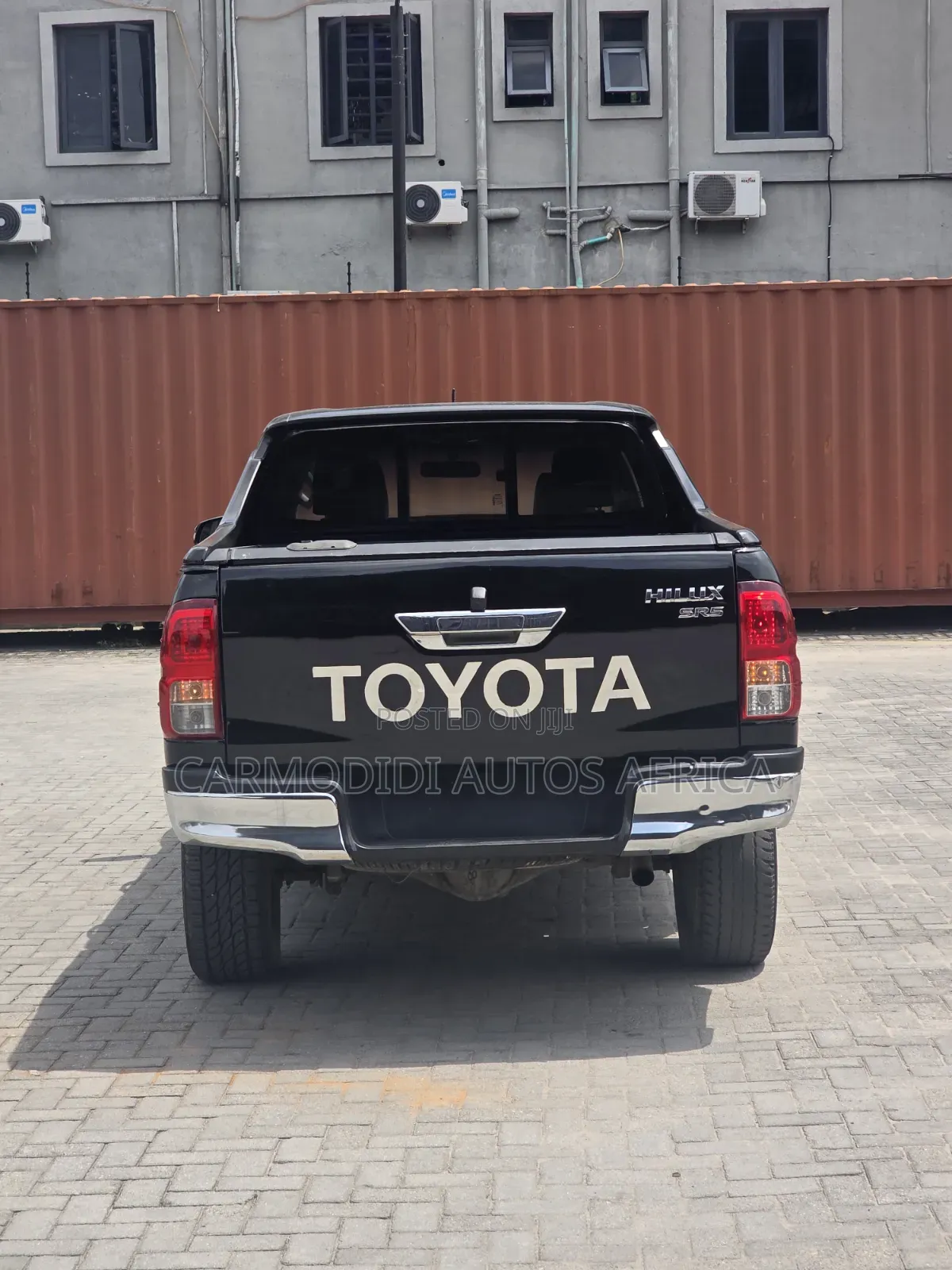 Toyota Hilux 2020 Black