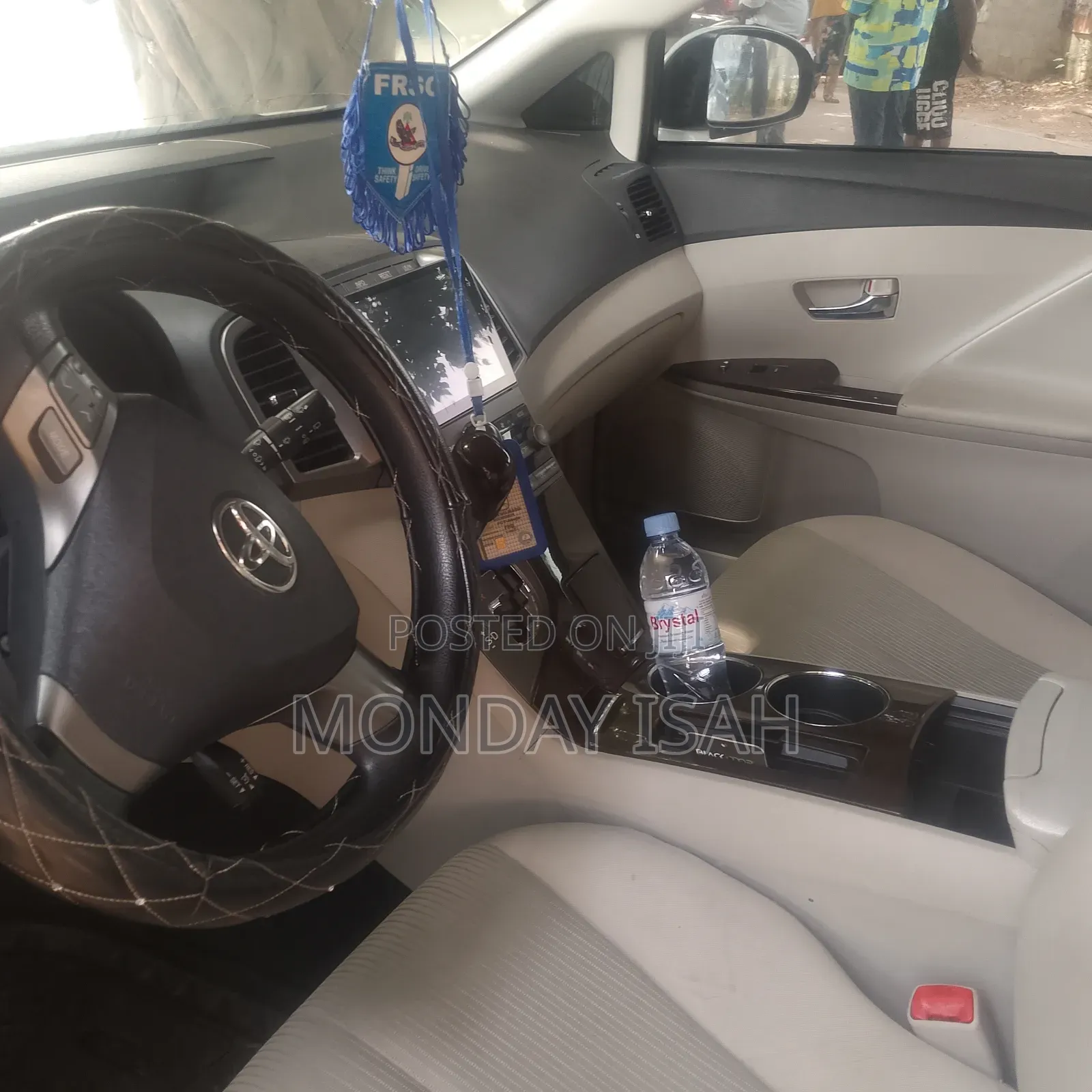 Toyota Venza 2010 White