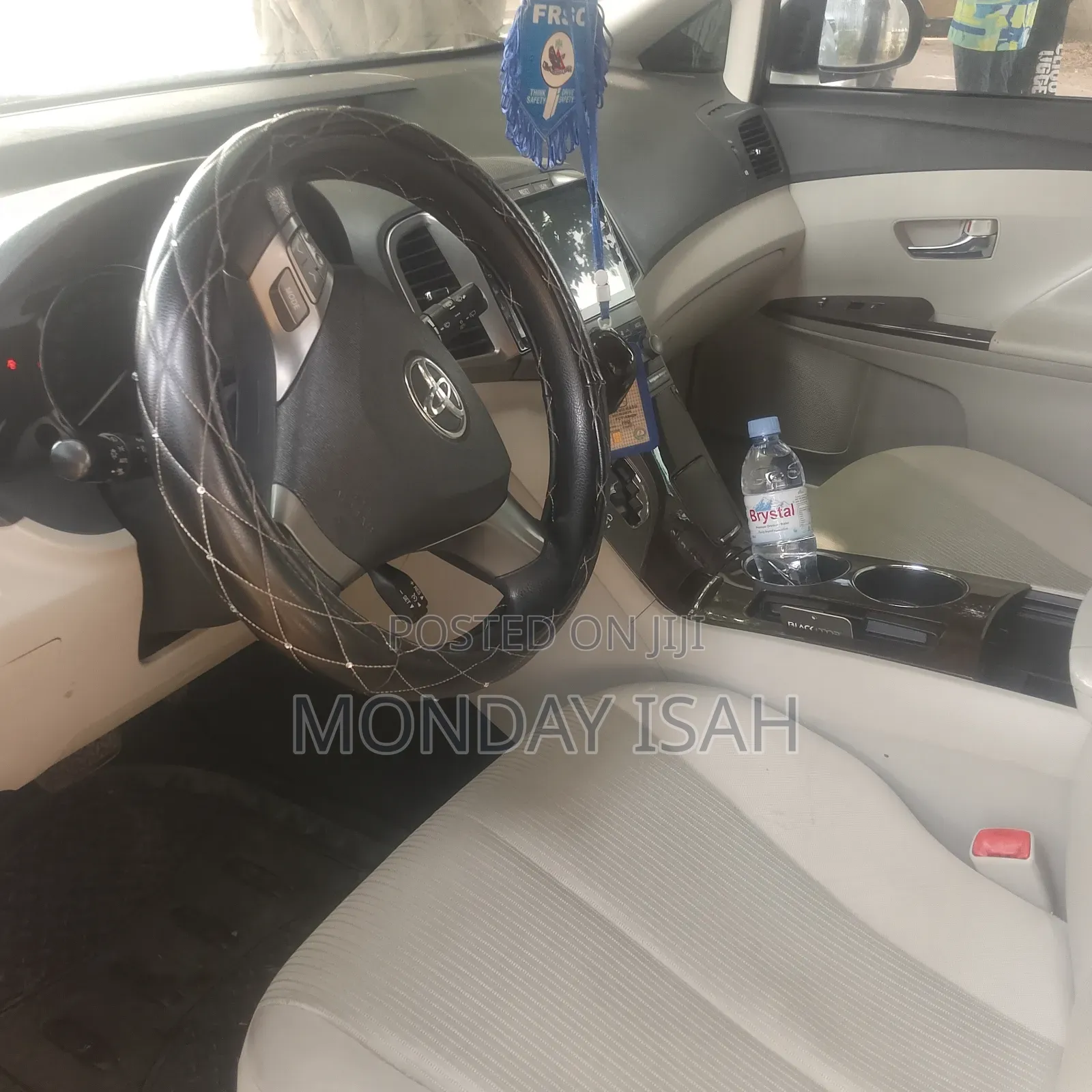 Toyota Venza 2010 White