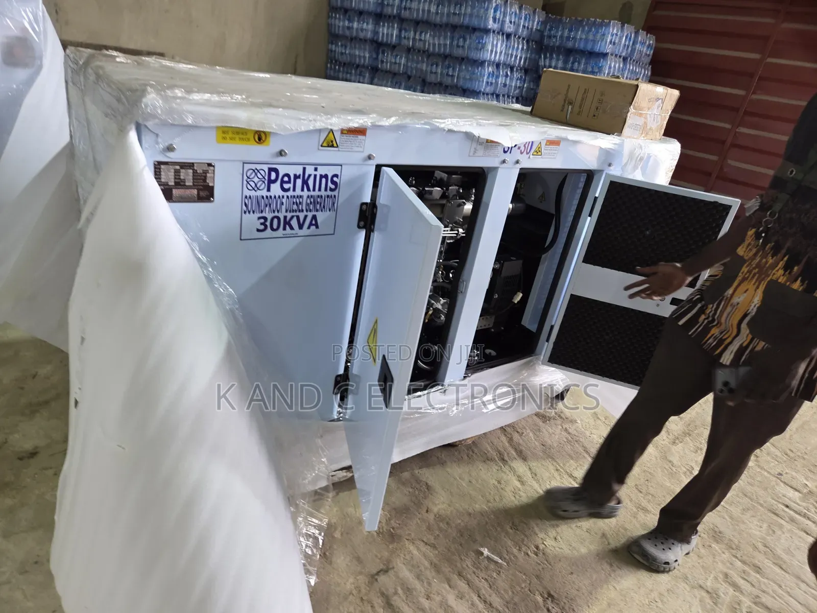 Super Efficient 30kVA Perkins Diesel Generator – Low Noise