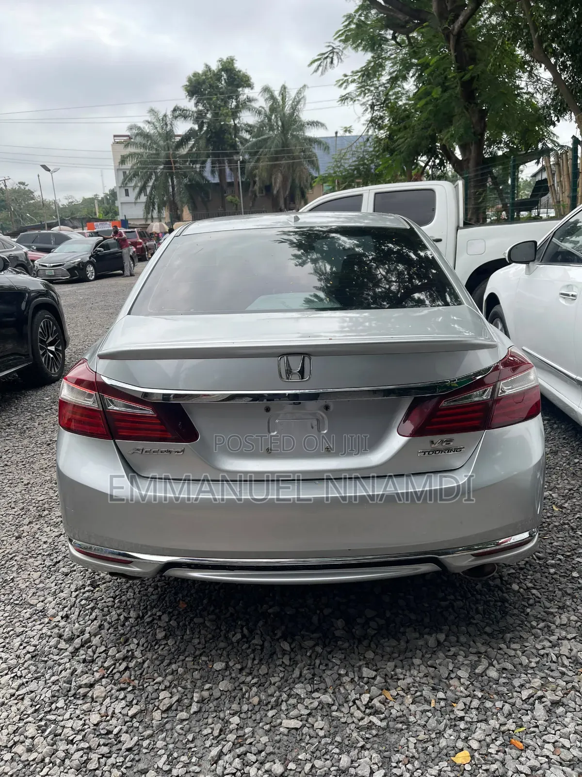 Honda Accord Touring 4dr Sedan FWD (3.5L 6cyl 6A) 2013 Silver