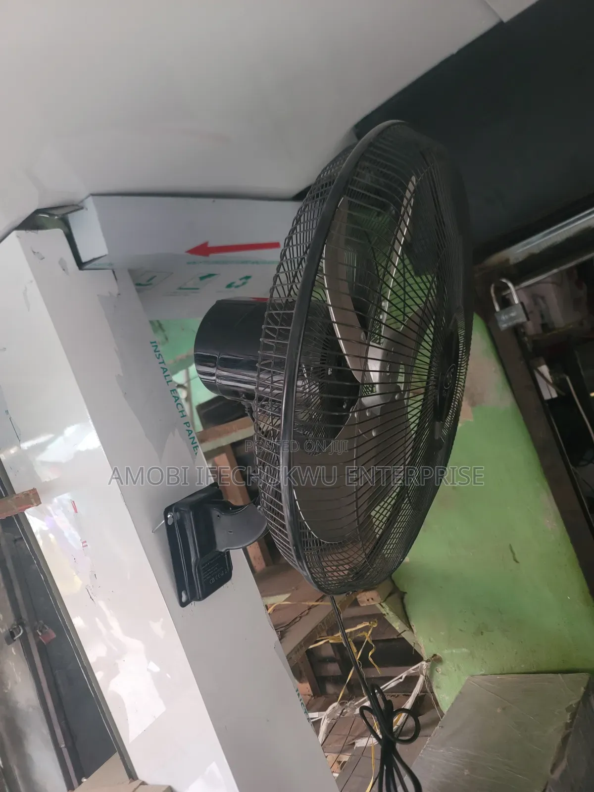 18"inches Inverter AC/Dc Wall Fan