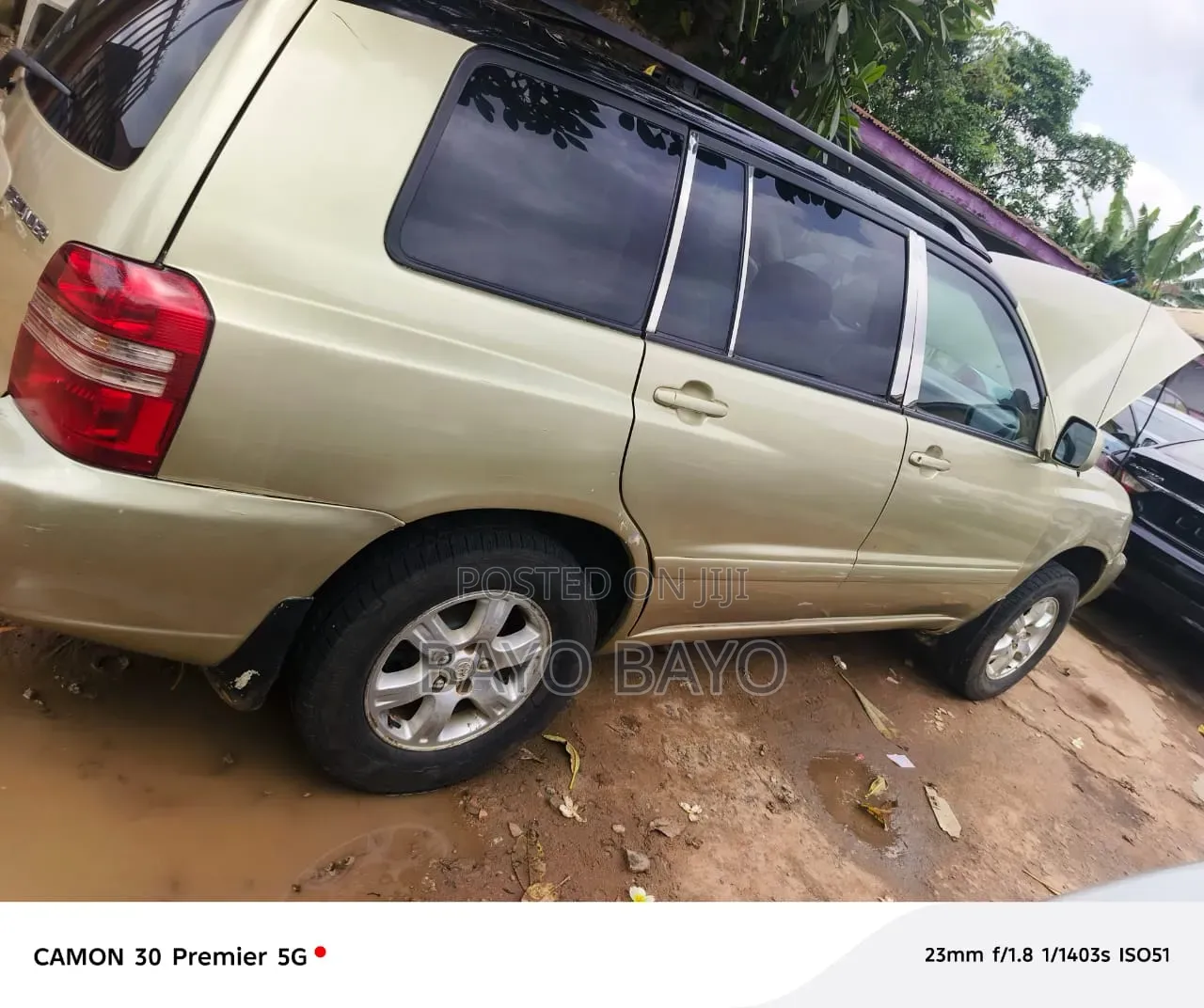 Toyota Highlander 2004 Gold