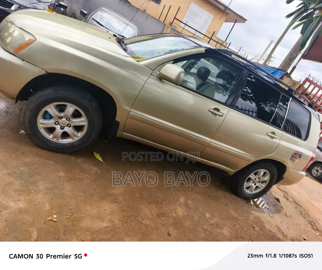 Toyota Highlander 2004 Gold