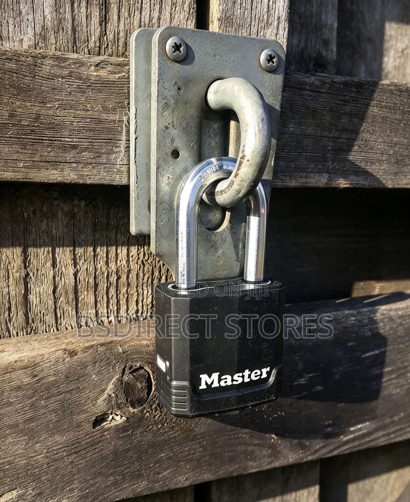 Master Lock Weather Steel Tough 45mm Wide Padlock 38mm Shackle