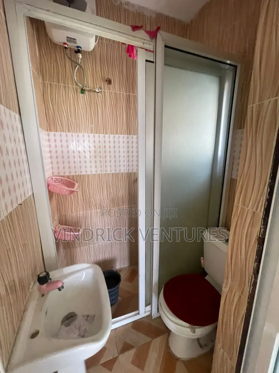 2bdrm Block of Flats in Ikota Gra for rent