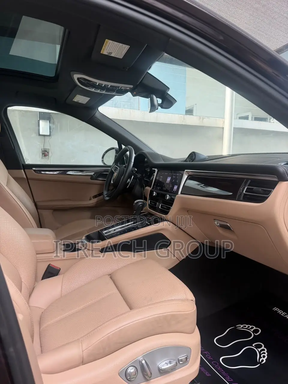 Porsche Macan GTS AWD 2025 Burgundy