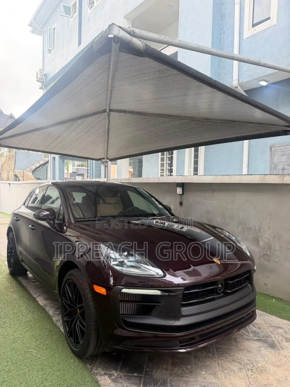 Porsche Macan GTS AWD 2025 Burgundy