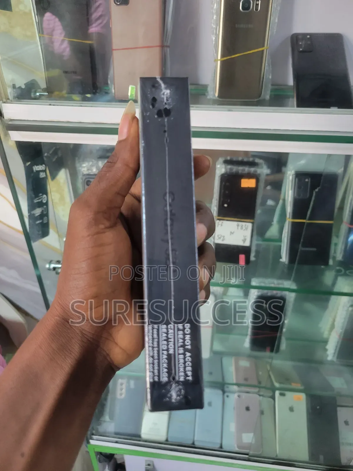 New Samsung Galaxy S22 5G 256 GB Black