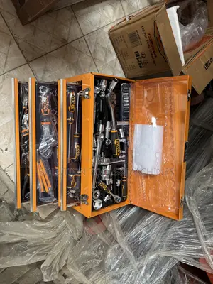 Ingco 132 Pieces Tools Box