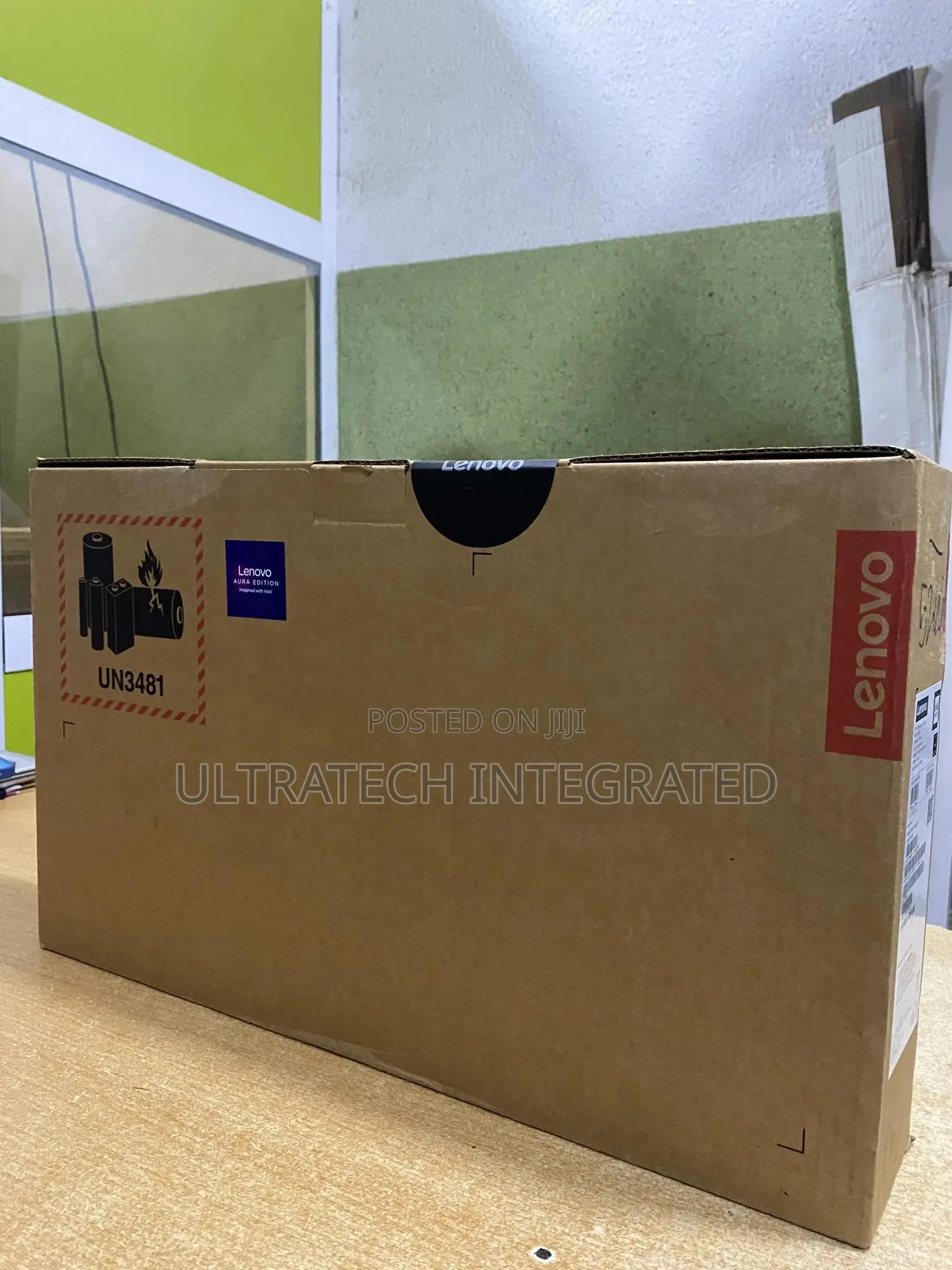 New Laptop Lenovo Yoga 9i 32GB Intel Core Ultra 7 SSD 1T