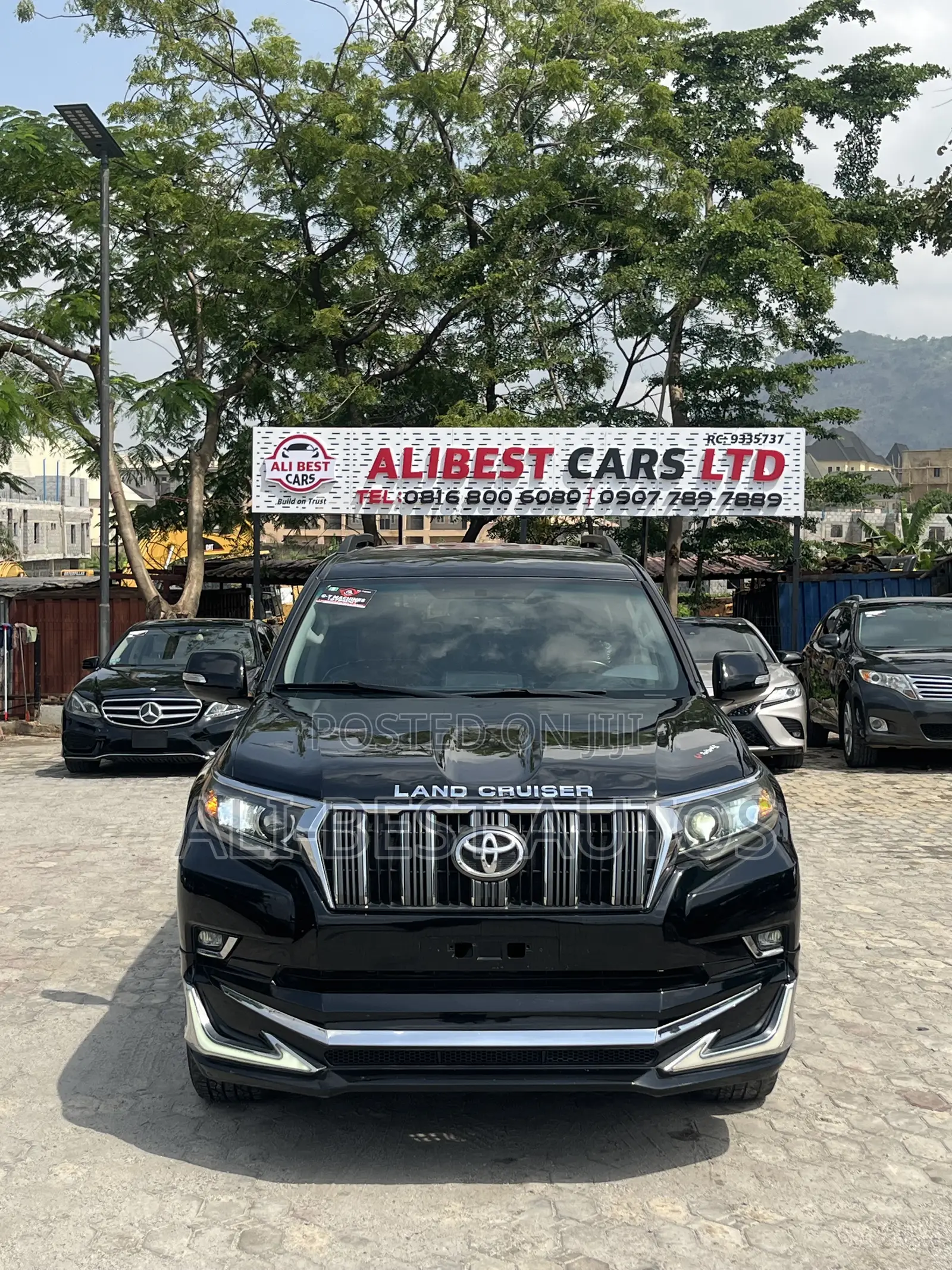 Toyota Land Cruiser 2012 Black