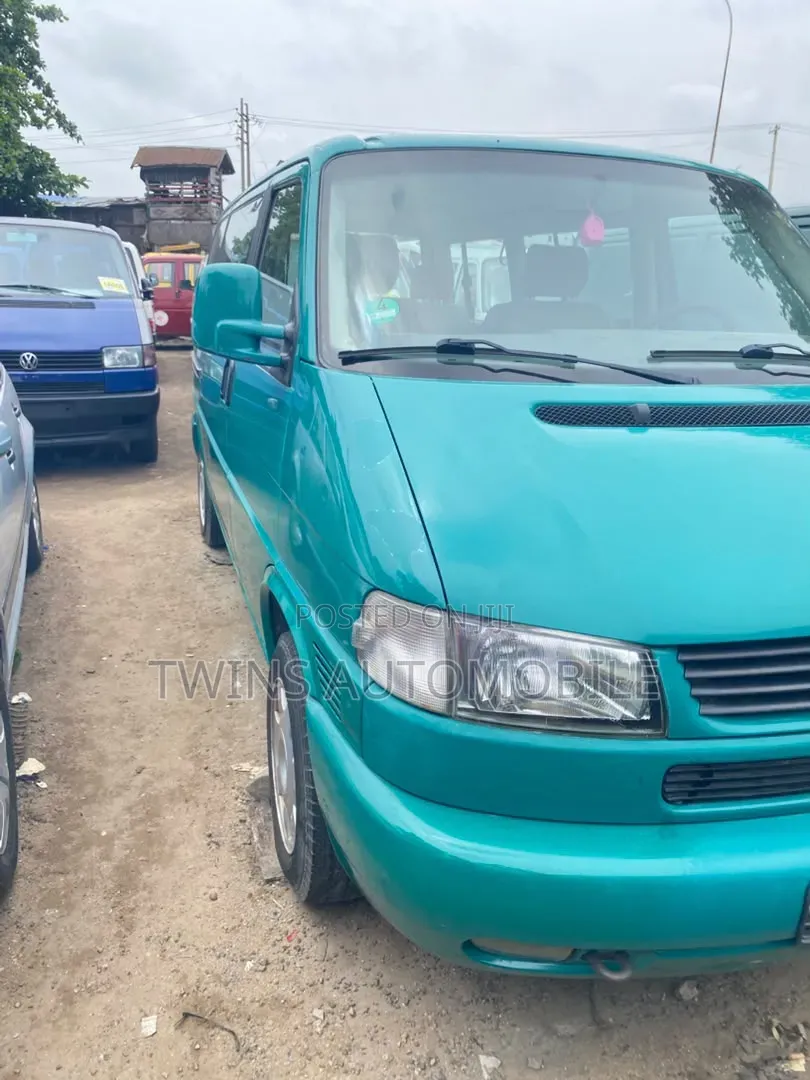 Volkswagen Transporter 2003 Blue