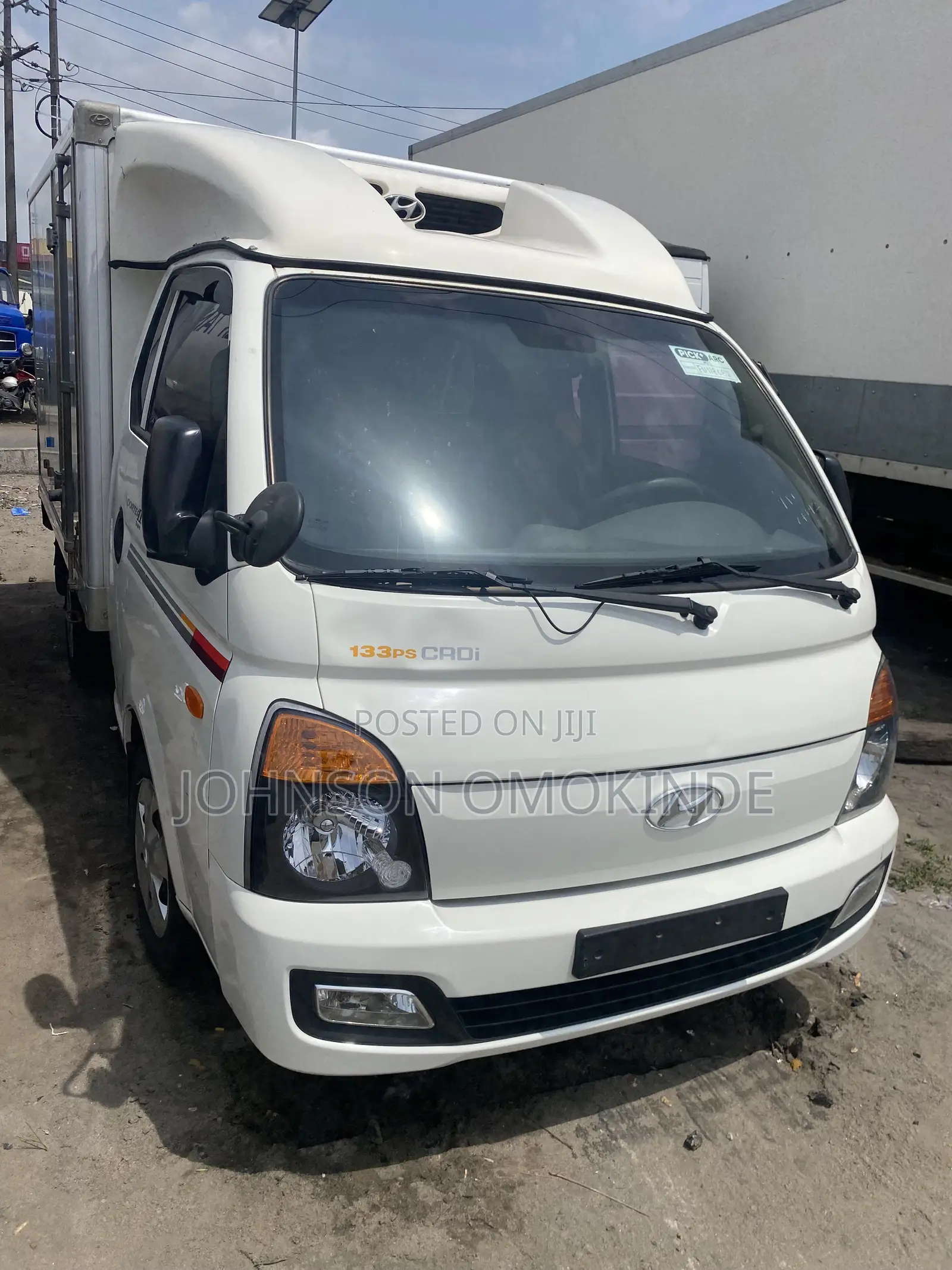 Hyundai Mini Cooling Van