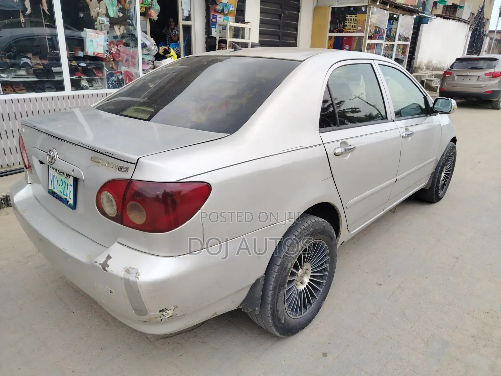 Toyota Corolla LE 2005 Silver