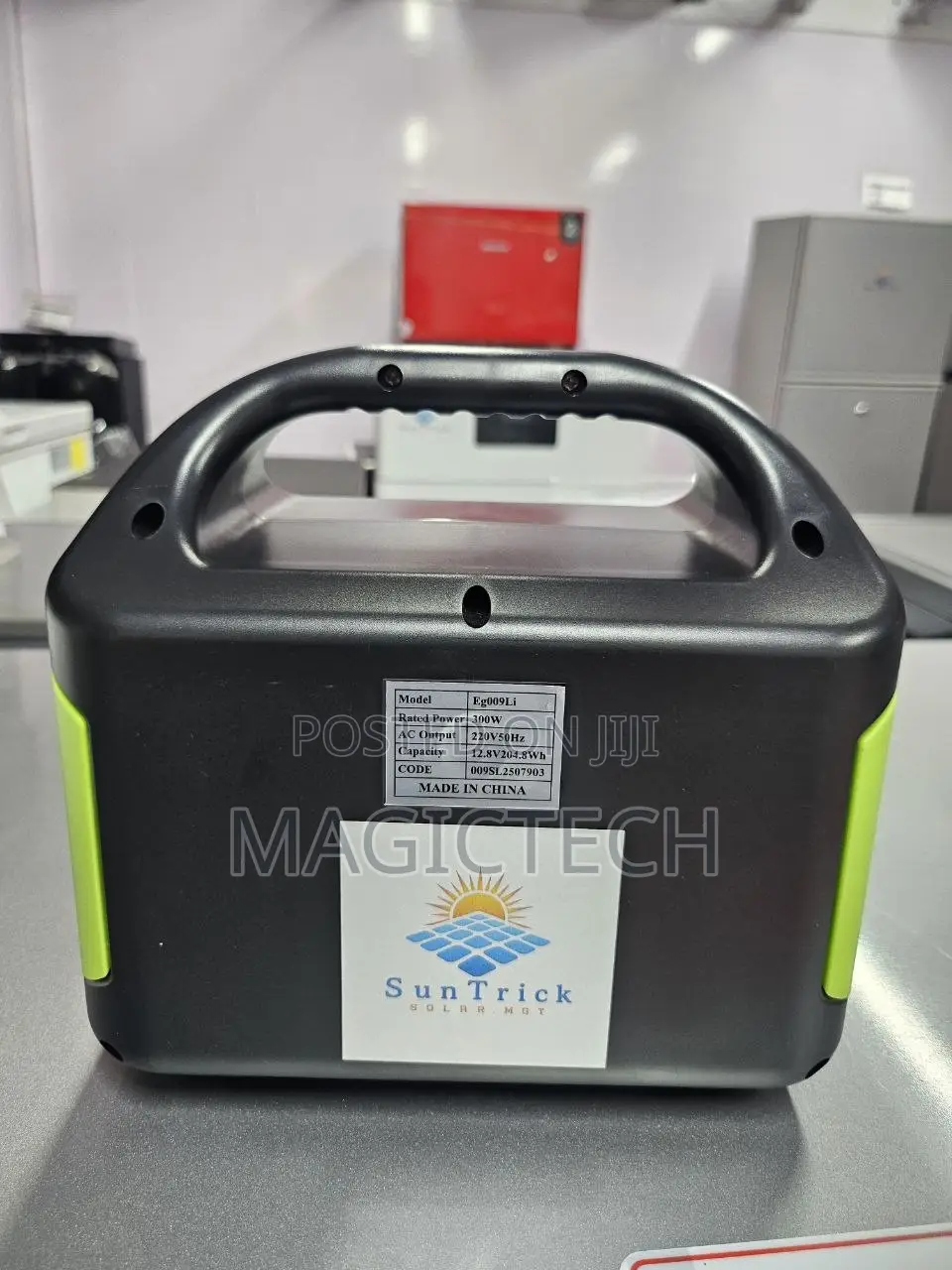 Suntrick 300W Portable Solar Generator With 204.8Wh Lithium Battery