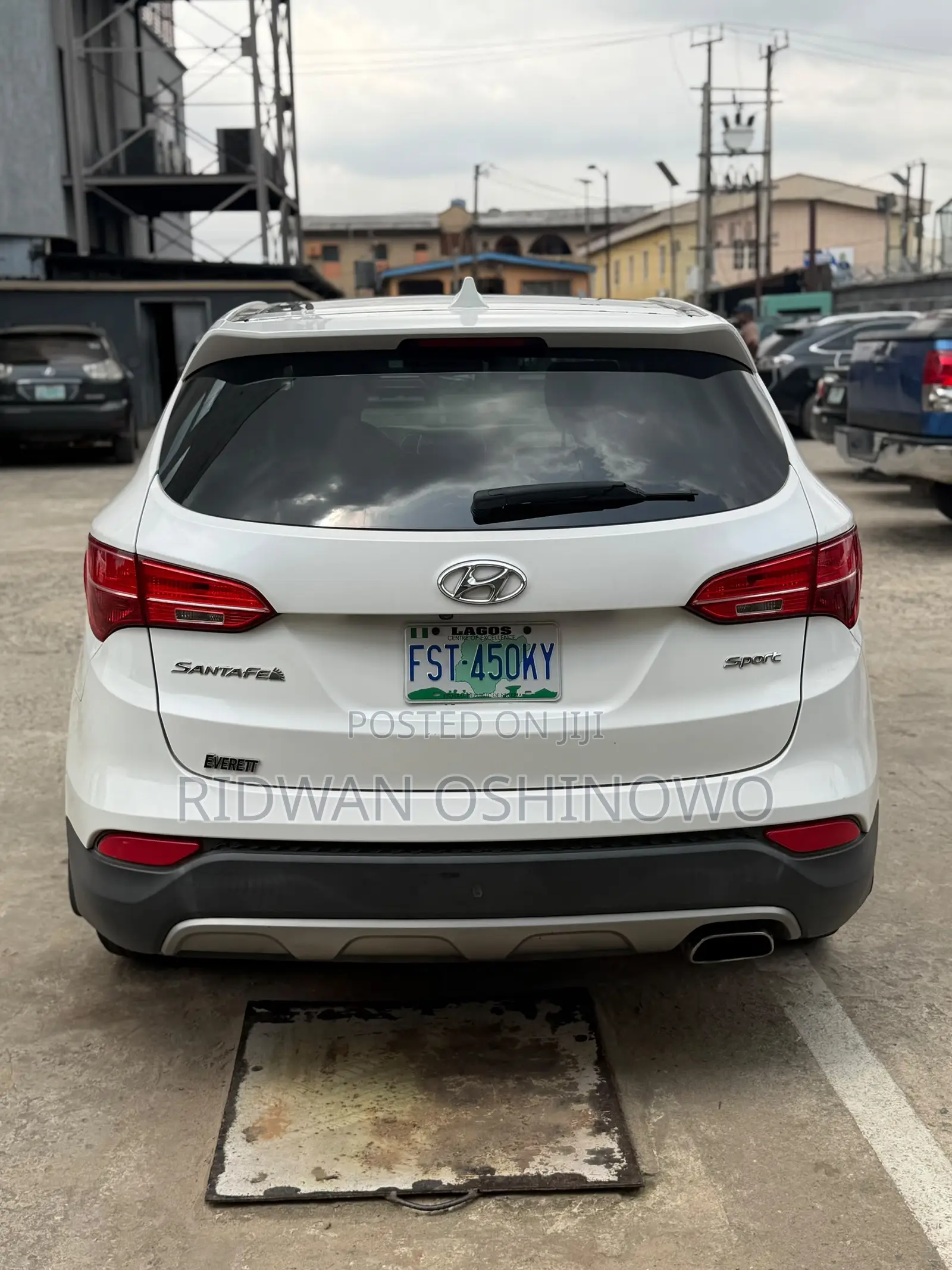 Hyundai Santa Fe 2013 White