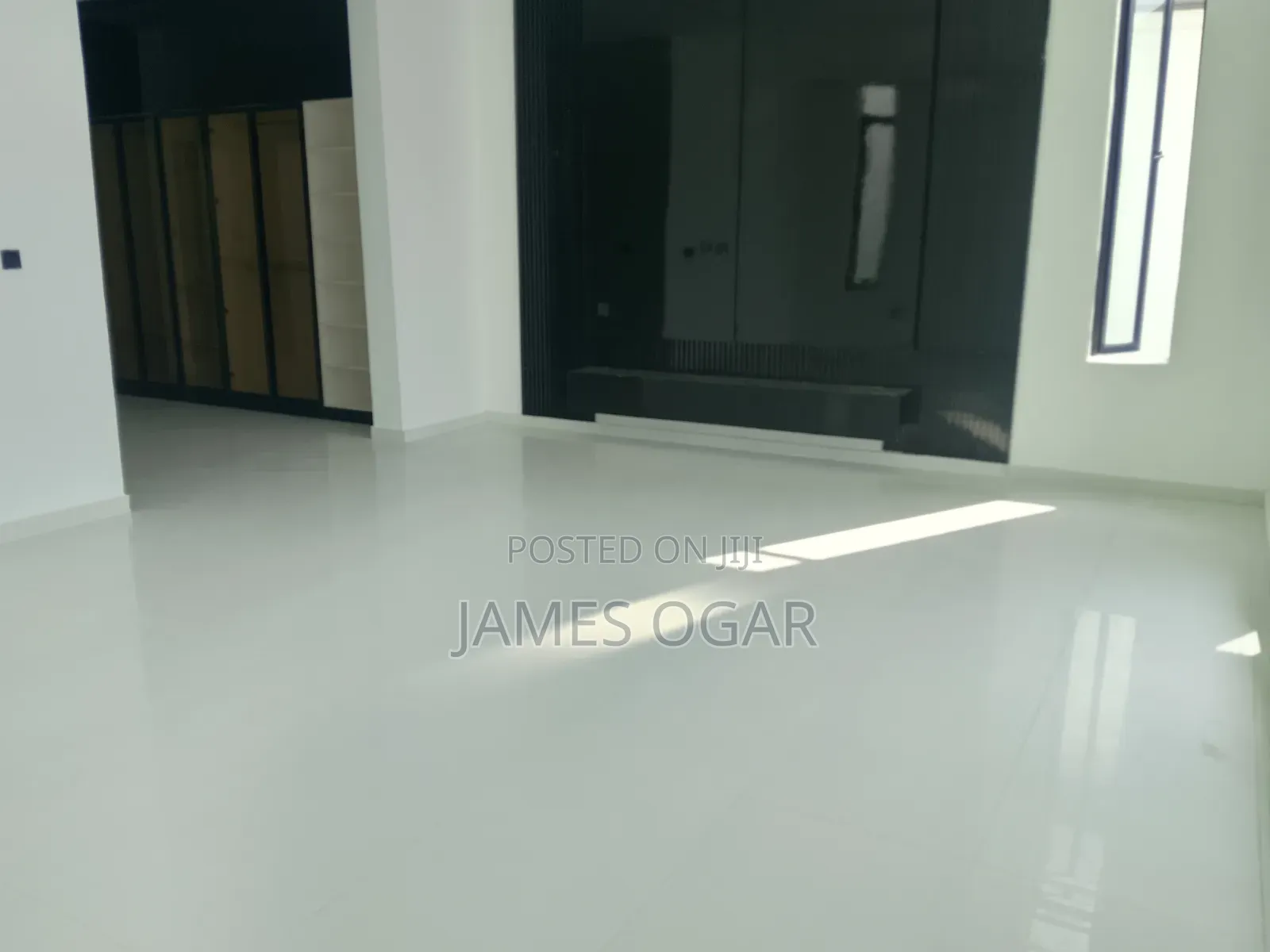 5bdrm Duplex in Royal Pines, Lekki Expressway for sale