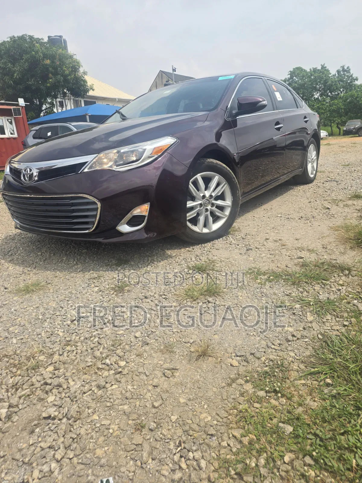 Toyota Avalon XLE Sedar FWD (3.5L 6cyl 6A) 2013 Red