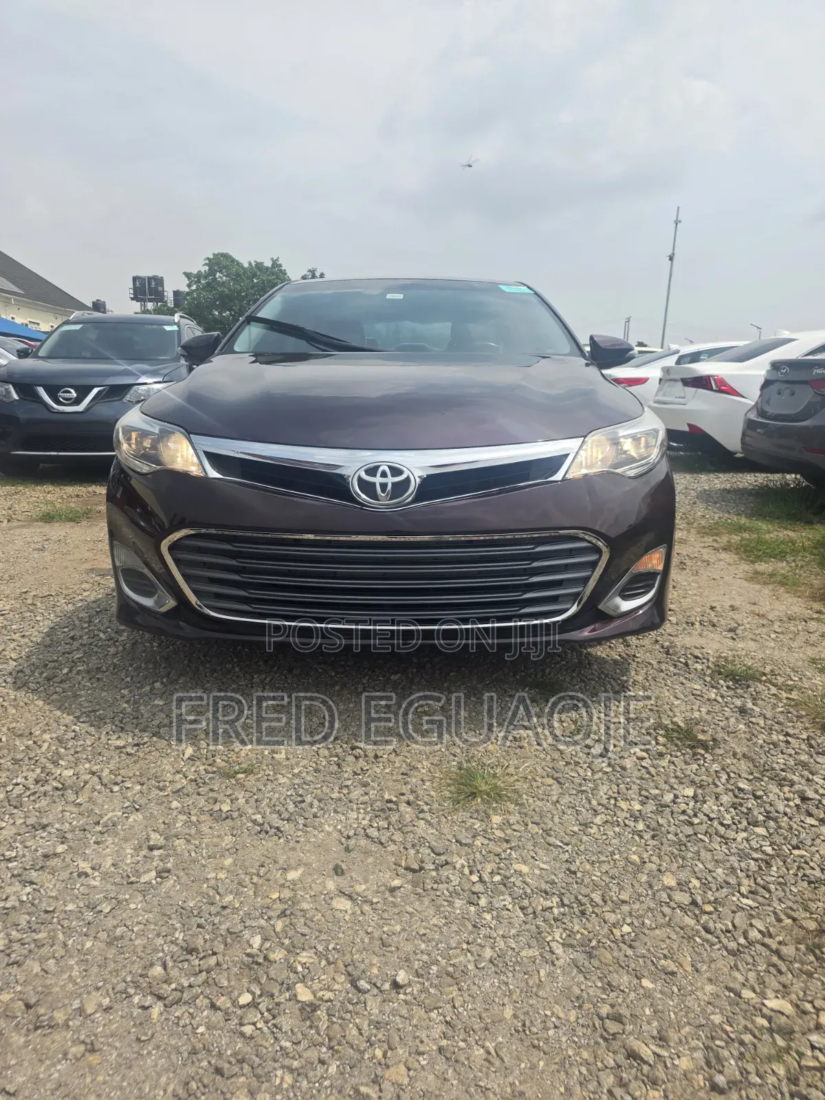 Toyota Avalon XLE Sedar FWD (3.5L 6cyl 6A) 2013 Red